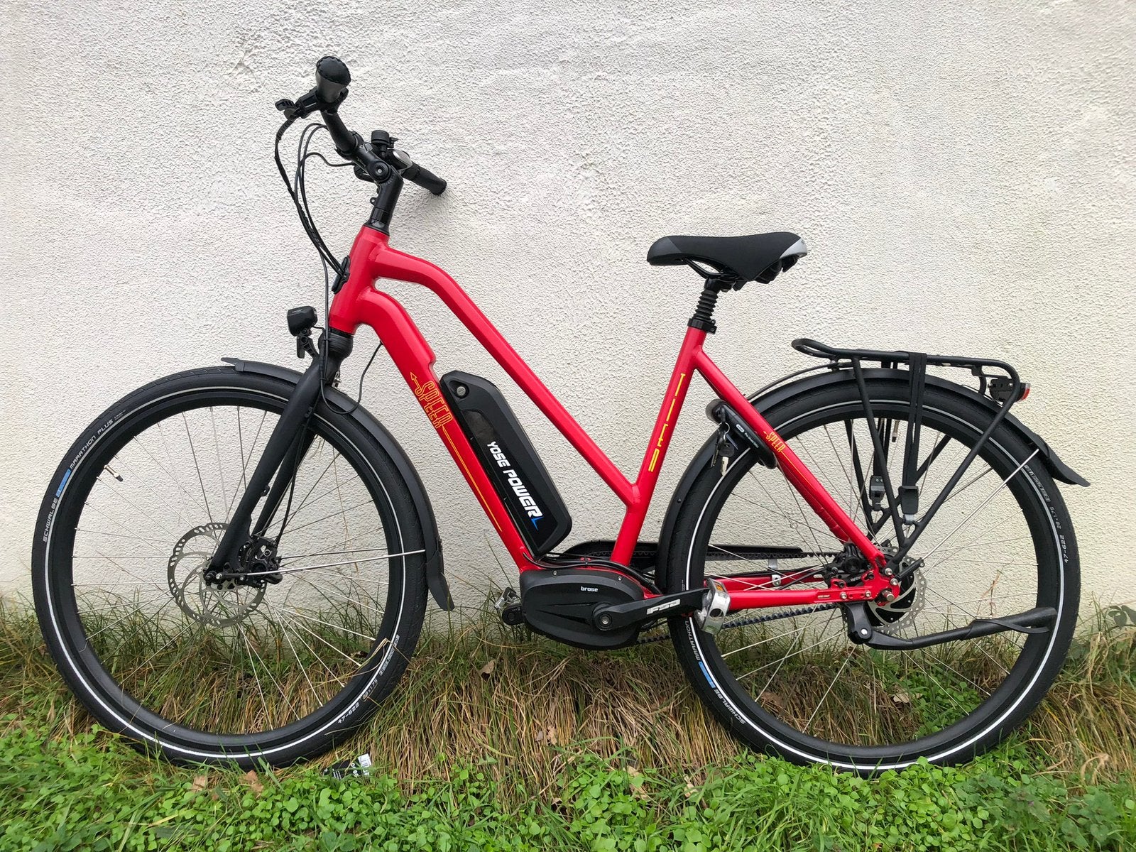 Sportieve elektrische damesfiets met brose motor, Fietsen en Brommers, Ophalen, Zo goed als nieuw