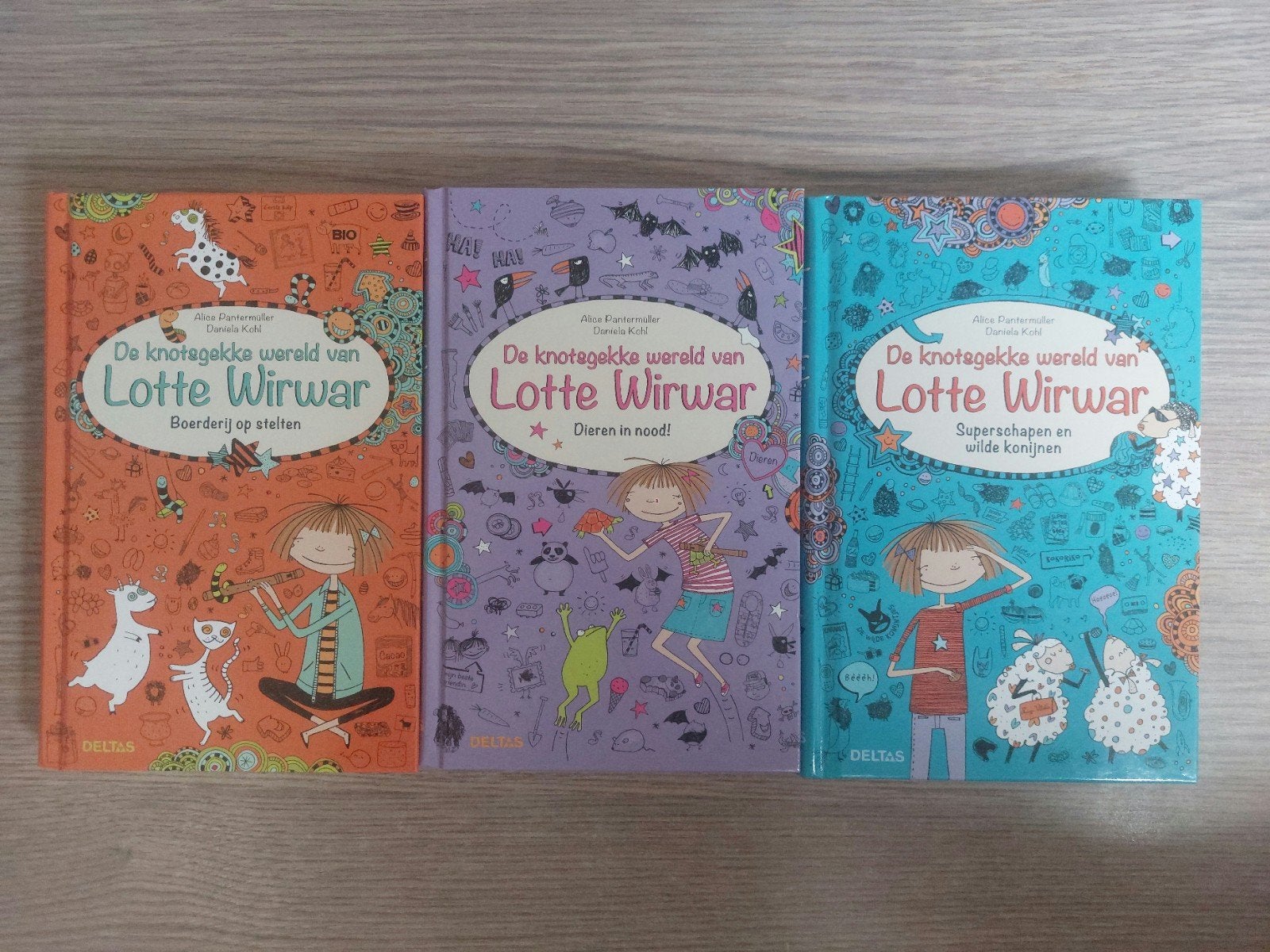 3 livres Lotte Wirwar, Enlèvement