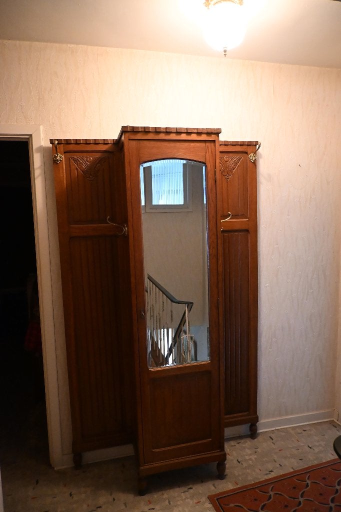 Antiek eiken vestiaire – Art Nouveau – jaren 1900-1920, Ophalen