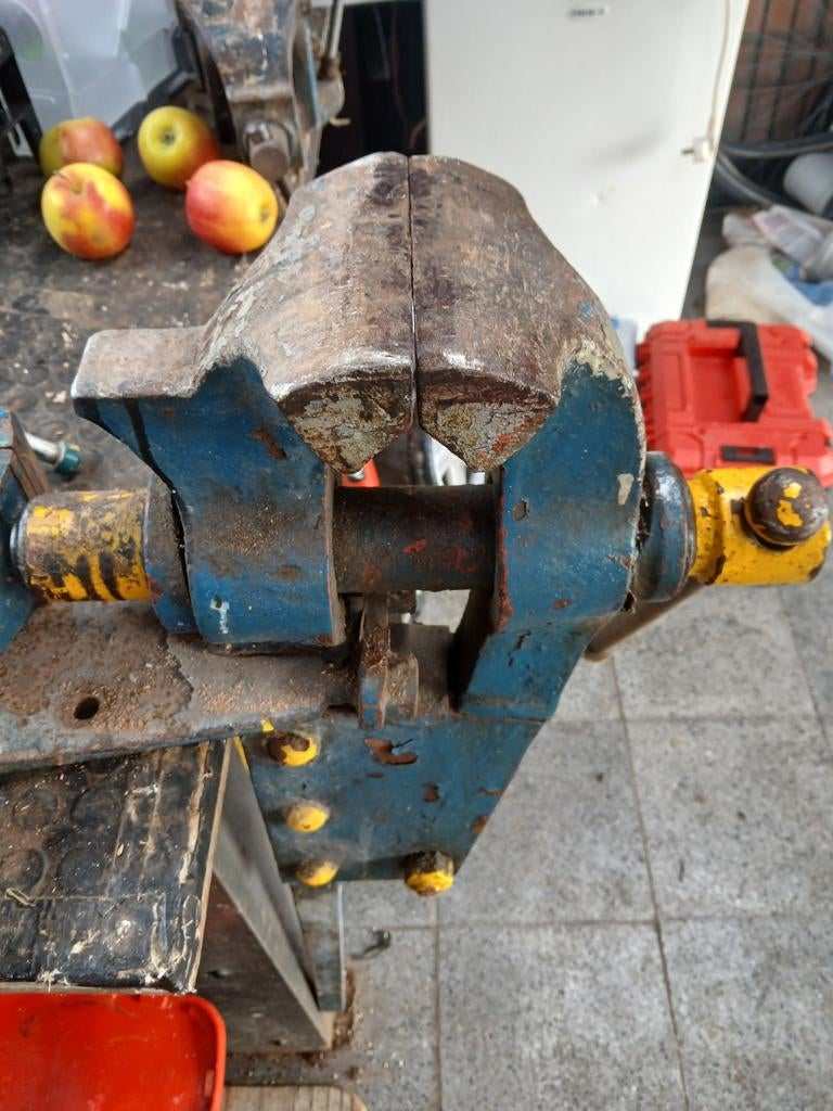 Zware bankschroef, Doe-het-zelf en Bouw, Ophalen