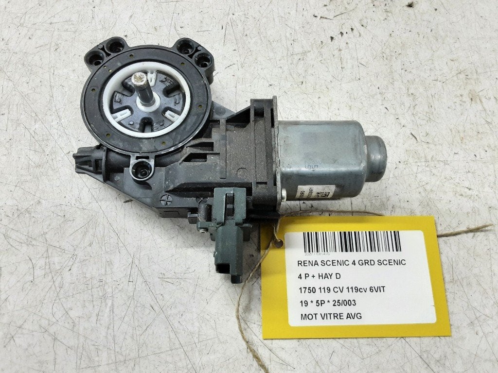 MOTEUR LEVE VITRE ELECTRIQUE AVANT GAUCHE (1904301302471), Renault, Utilisé, Peter-Huppertz-Straße 5
51063  Köln, DE, Avant