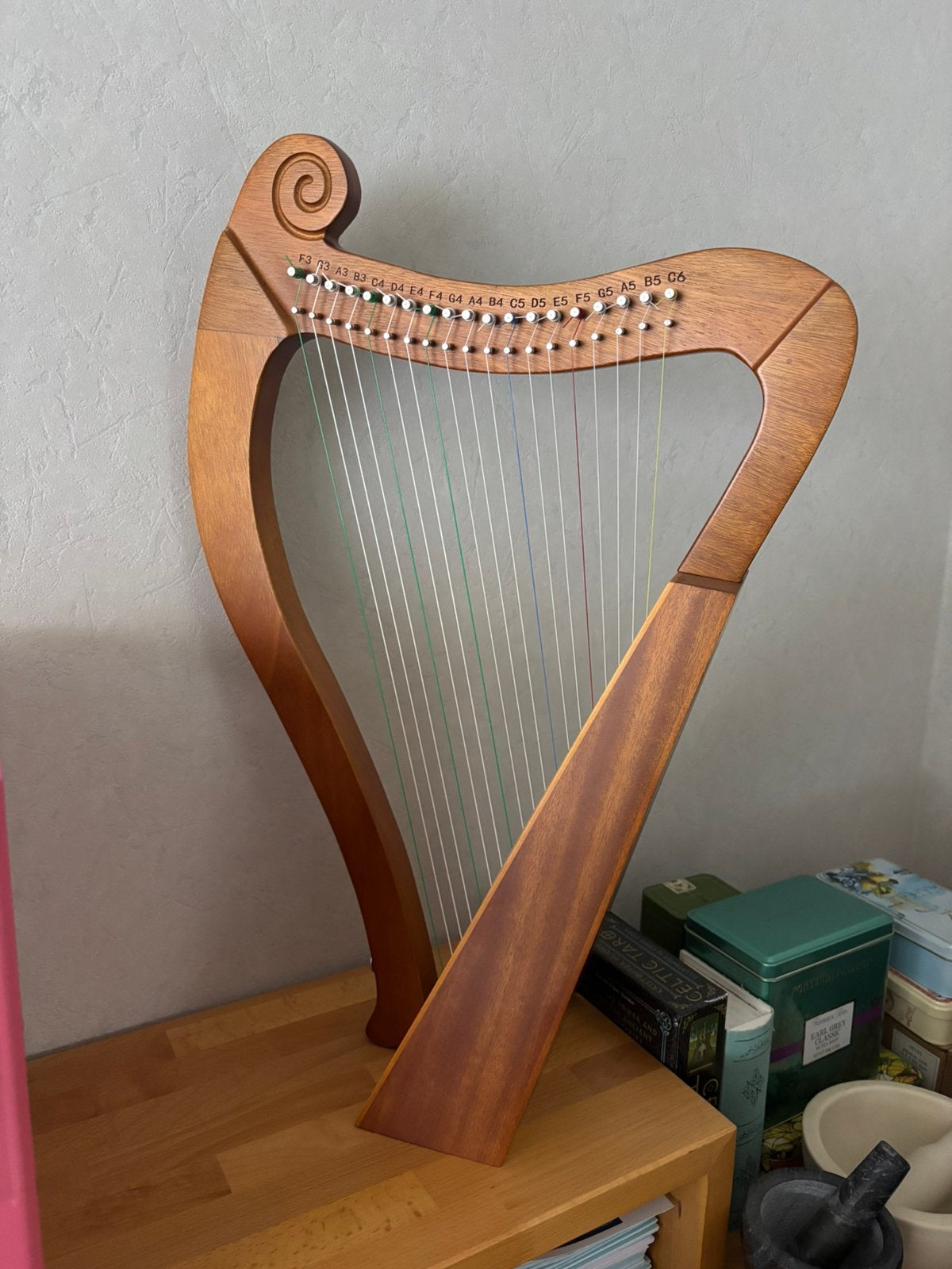 Keltische harp met 19 snaren, Ophalen, Zo goed als nieuw