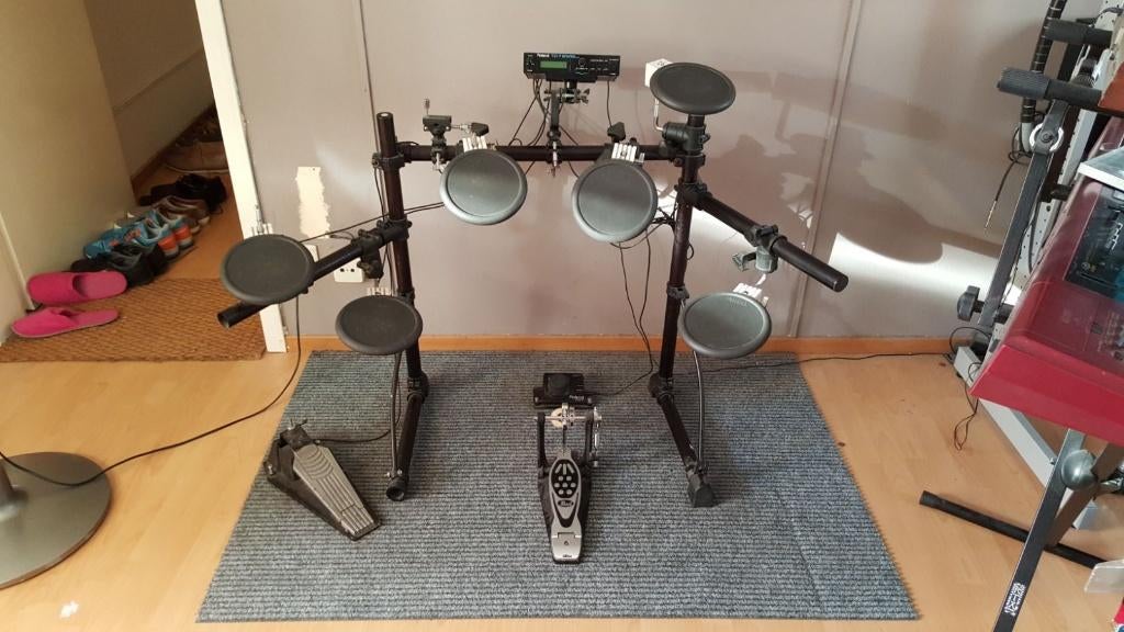 Batterie Roland TD7 / Drums Roland TD7, Musique & Instruments, Enlèvement ou Envoi, Utilisé, Roland