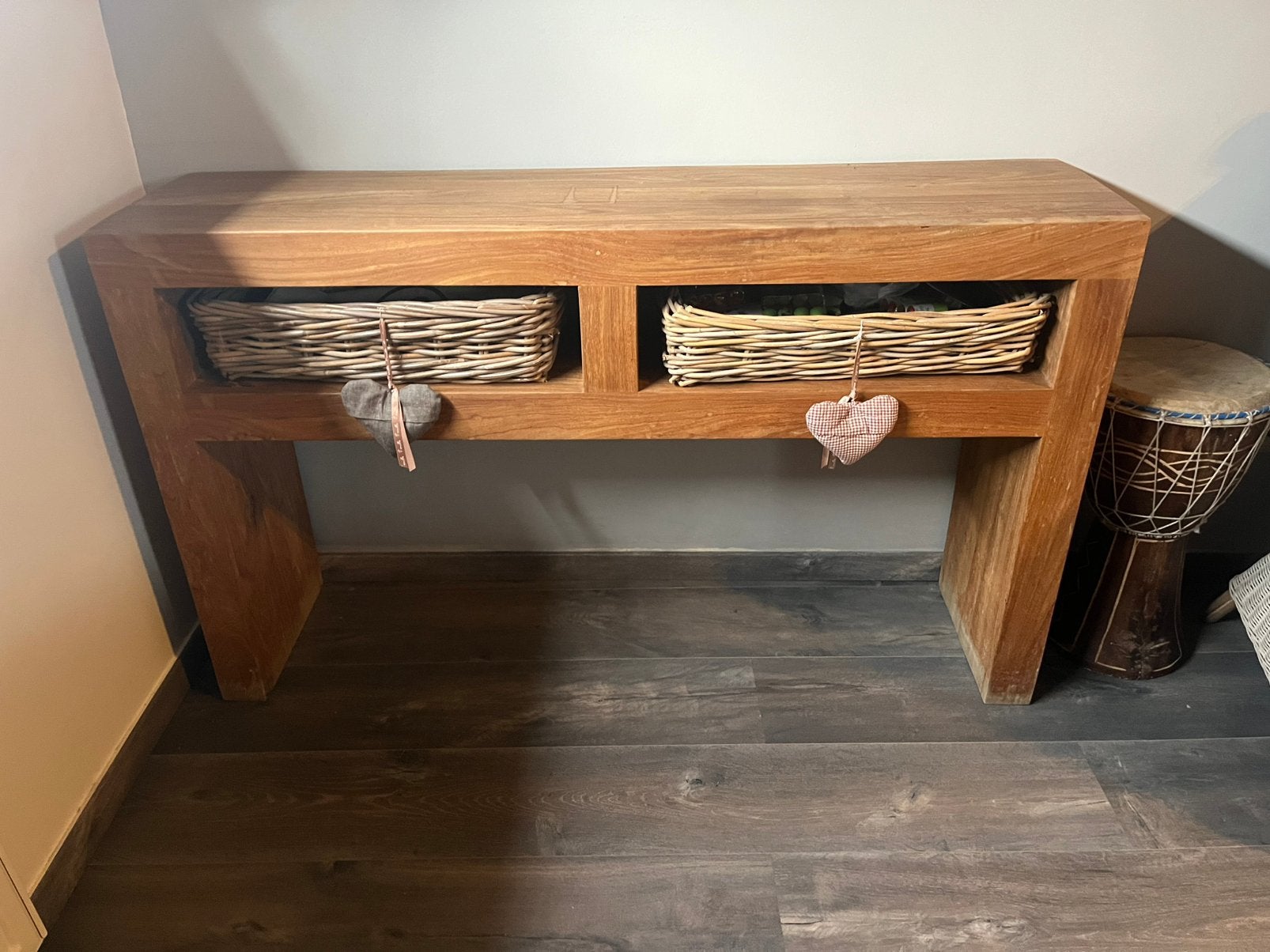 Tafel met twee vakken, Ophalen, Gebruikt