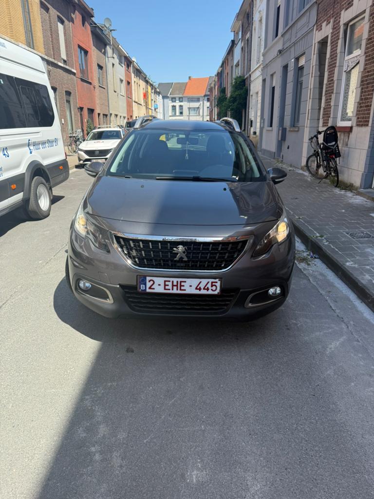 Zeer zuinige auto, 1199 cc, Bruin, Parkeersensor, 5 deurs
