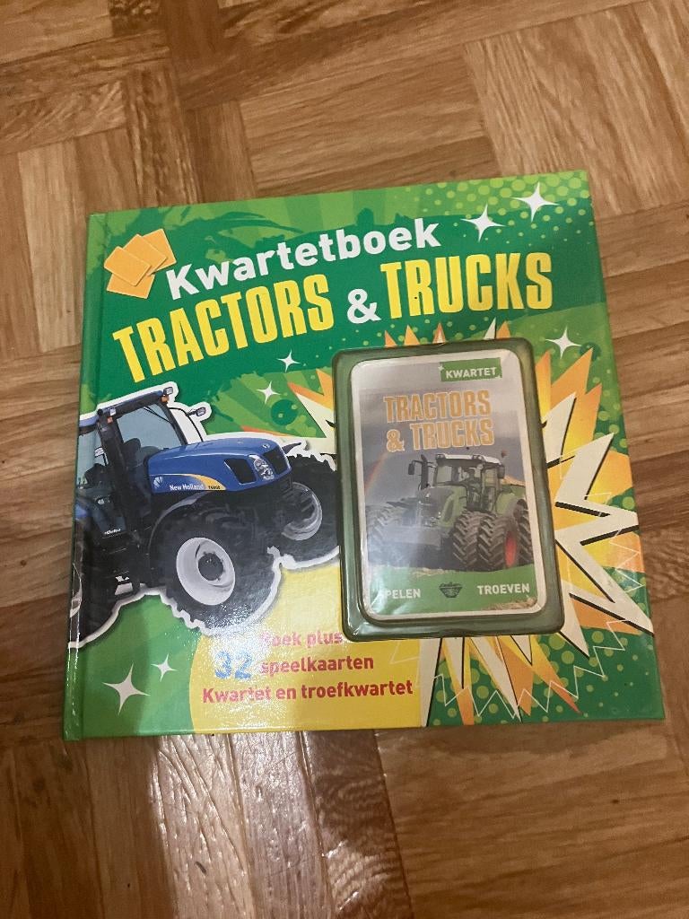 Tractors:  kwartet  en boek, Hobby & Loisirs créatifs, Jeux de société | Jeux de plateau, Comme neuf, 1 ou 2 joueurs, Trois ou quatre joueurs