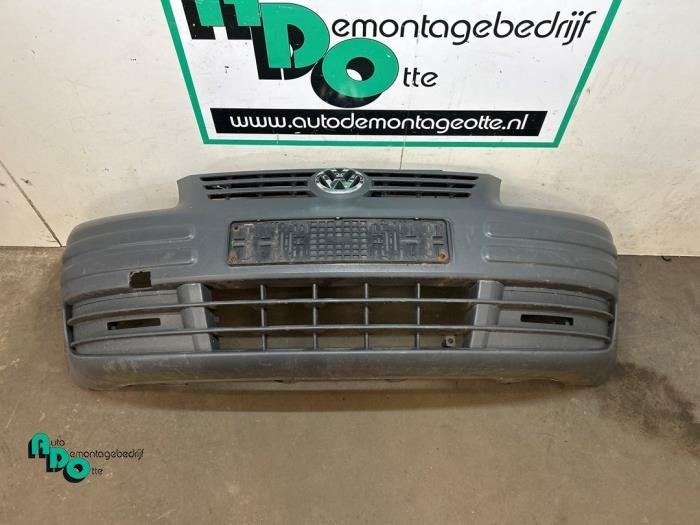 Pare-chocs avant d'un Volkswagen Caddy (Caddy 04-), Volkswagen, -, 3 mois de garantie, Utilisé