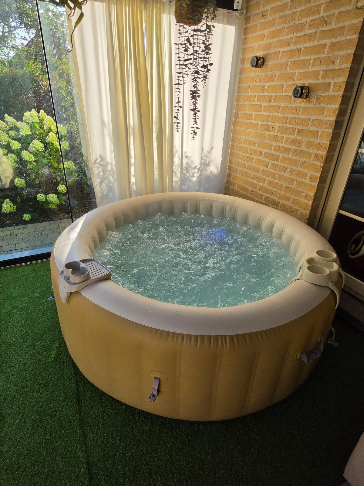 Bestway Palm Springs jacuzzi, Jardin & Terrasse, Bains à remous et Spas, Enlèvement, Utilisé, Couverture, Gonflable