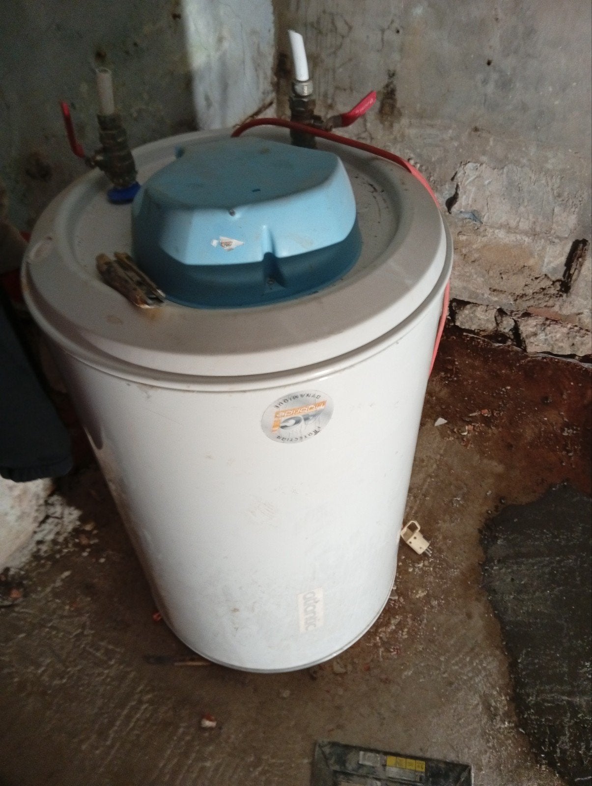 Elektrische boiler 100 liter werkt perfect, Doe-het-zelf en Bouw, Ophalen, Boiler