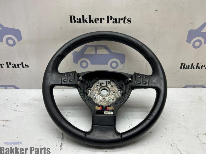 Volant d'un Volkswagen Passat, Autos : Pièces & Accessoires, -, Volkswagen, -, 3 mois de garantie