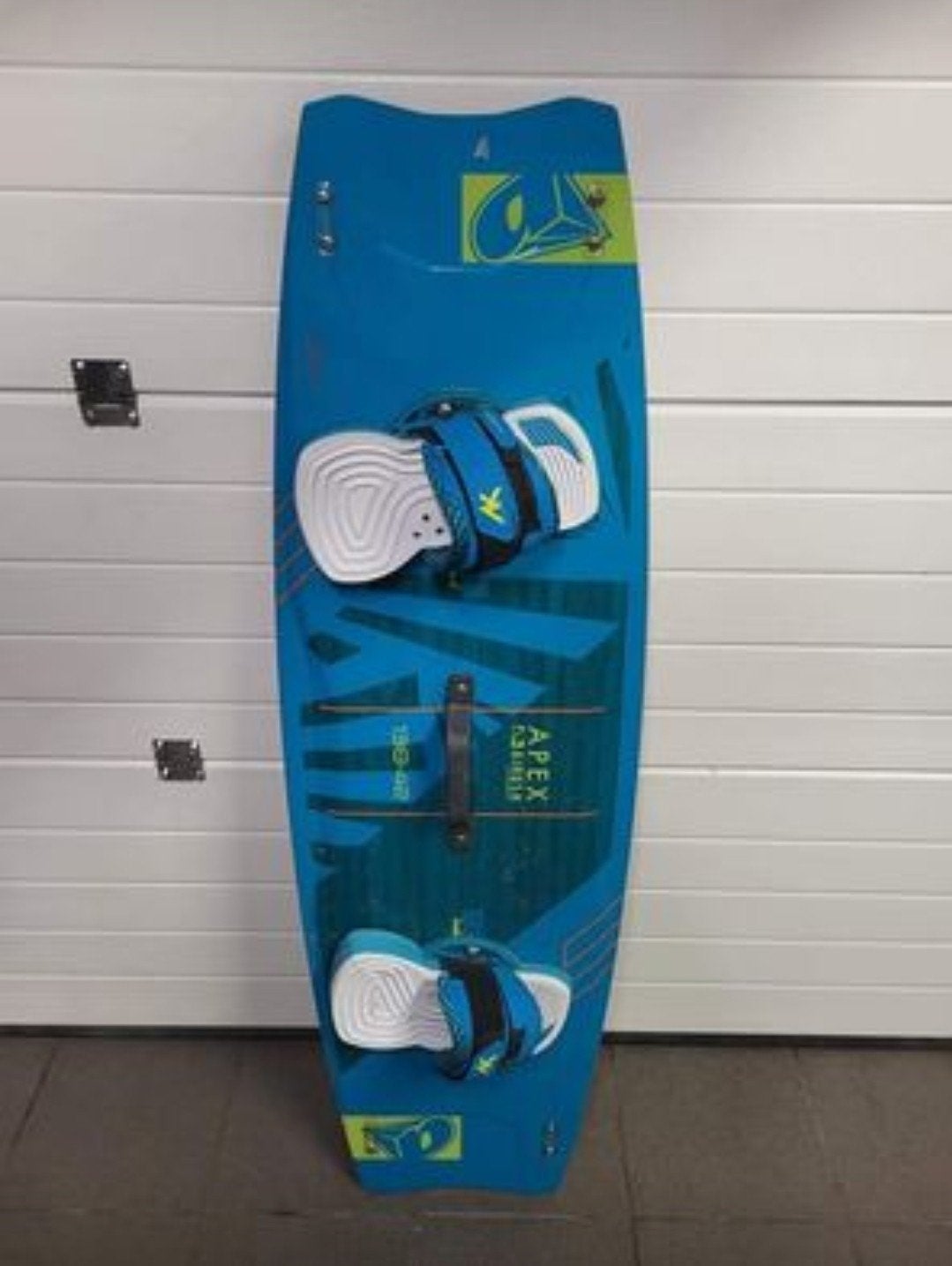 Airush Apex 138x42, Watersport en Boten, Kitesurfen, Ophalen