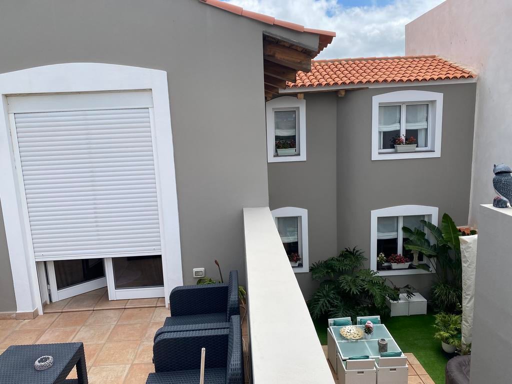 Halfopen bebouwing Tenerife, 149 m², Dorp, Spanje, Woonhuis