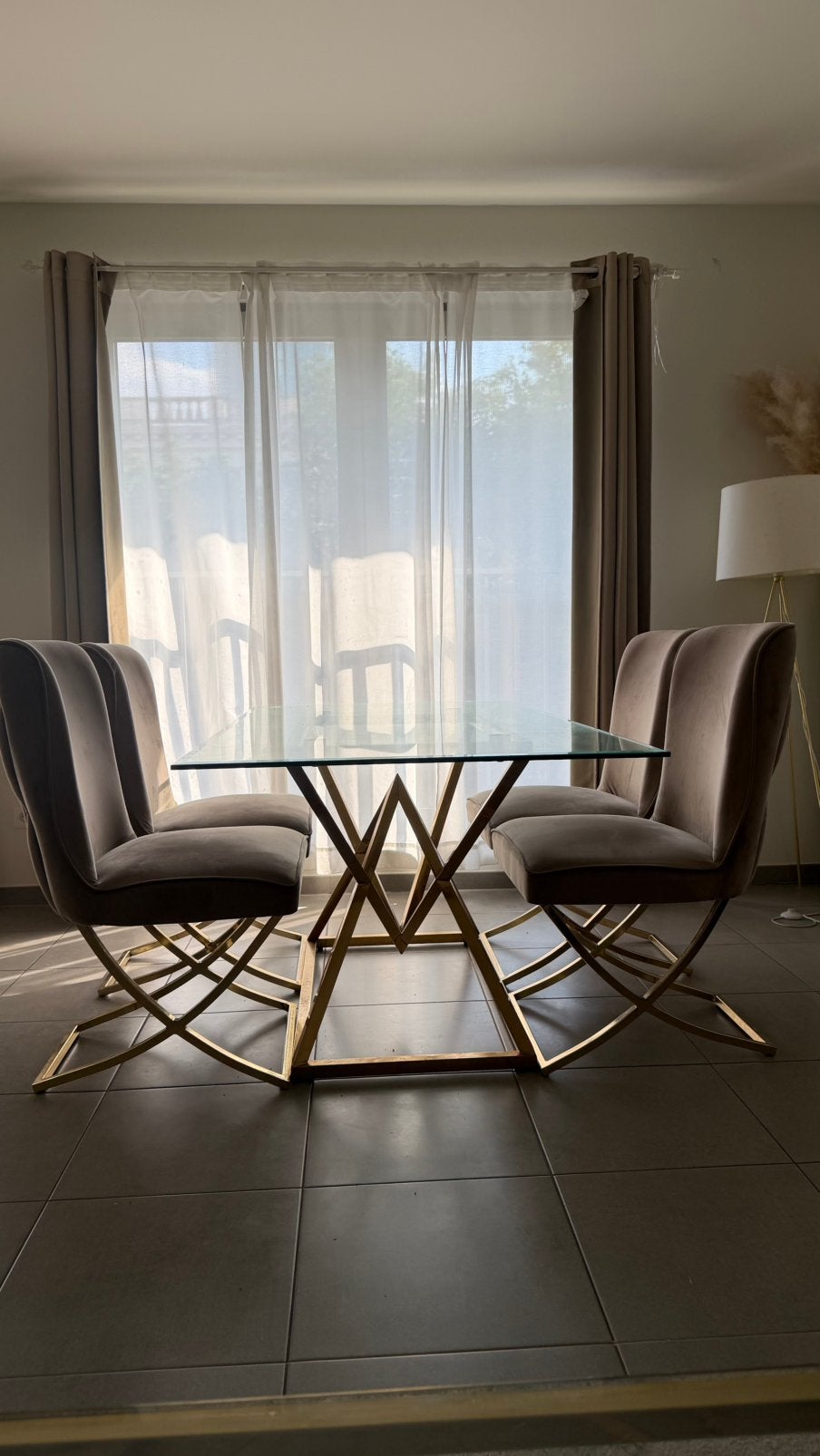 Table et chaises, Enlèvement, Comme neuf