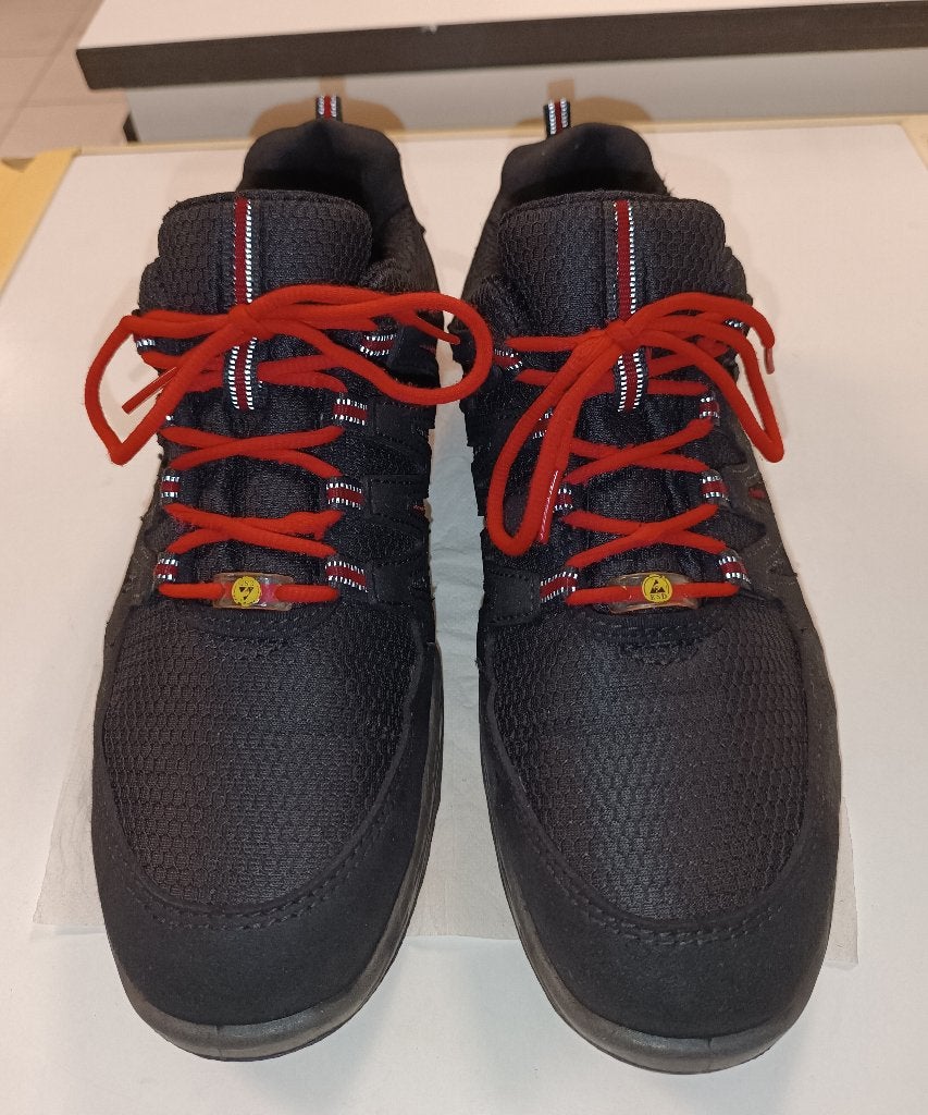 Chaussures de sécurité Elten Madox.Taille 43-44, Enlèvement ou Envoi, Utilisé