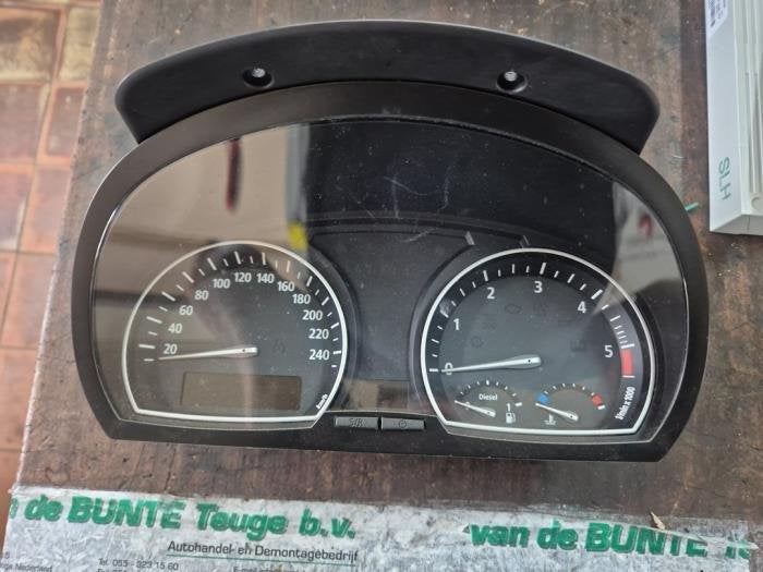 Compteur kilométrique KM d'un BMW X3, -, 3 mois de garantie, Utilisé, -