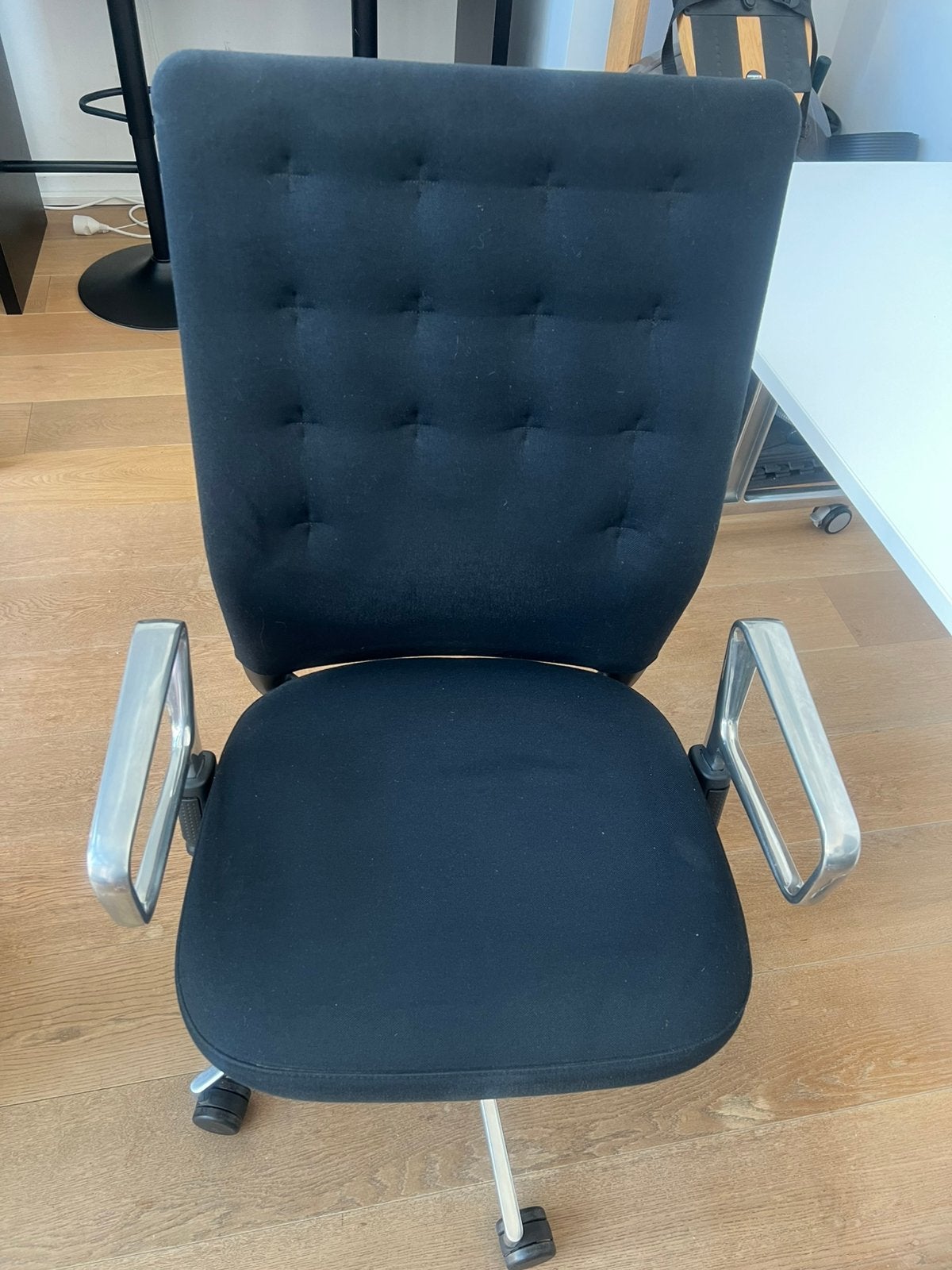 Bureaustoel Vitra ID Trim - goede staat, Enlèvement, Utilisé, Noir, Chaise de bureau
