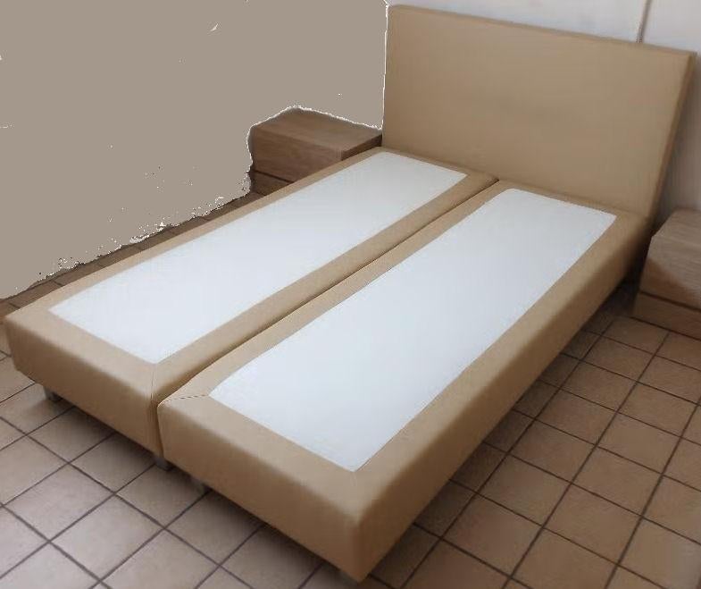 Boxspring 2,10 m x 1,40 m, Huis en Inrichting, Ophalen, Tweepersoons, 140 cm, Zo goed als nieuw