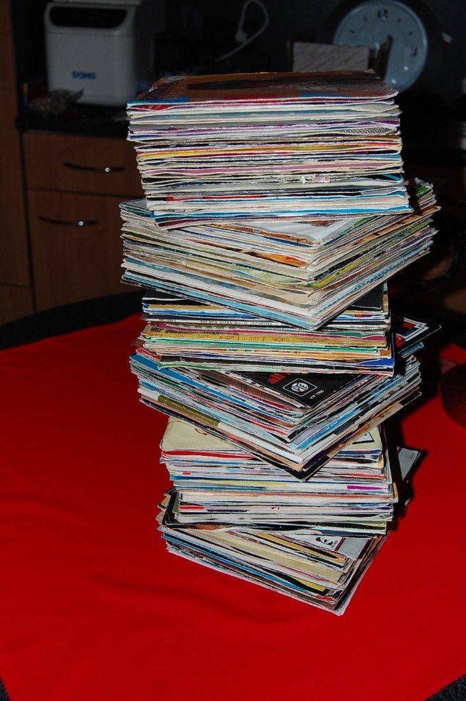 45t vinyl lijsten met nieuwe uodates van vandaag, Enlèvement ou Envoi, Comme neuf, Pop, Autres types