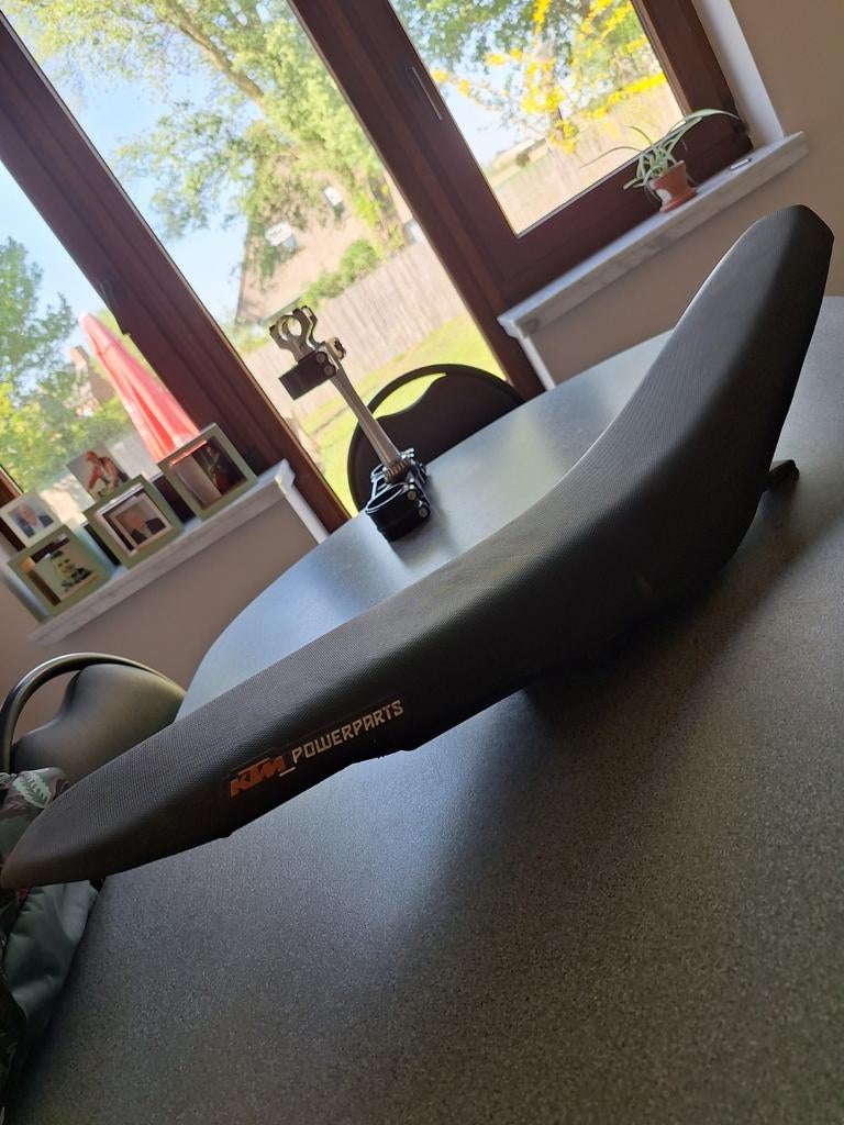 Ktm powerparts zadel, Motoren, Ophalen of Verzenden