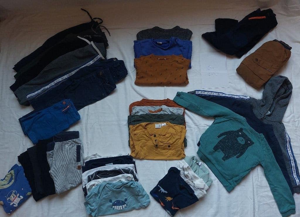 pakket baby-peuterkleding maat 98-104, Enfants & Bébés, Vêtements de bébé | Packs de vêtements pour bébés, Enlèvement, Utilisé