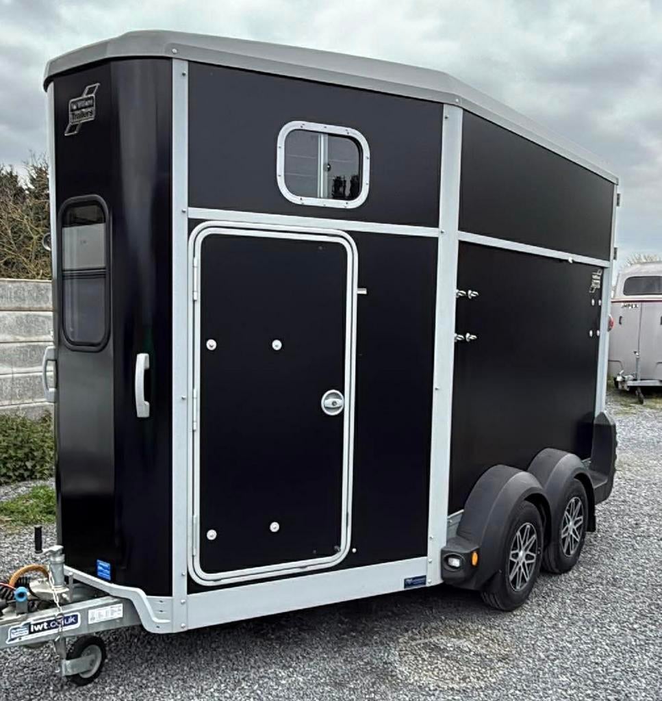 Ifor Williams HB 511 du 10/2022 à l'état neuf, Animaux & Accessoires, Enlèvement, Neuf, Autres matériaux, Remorque 2 chevaux