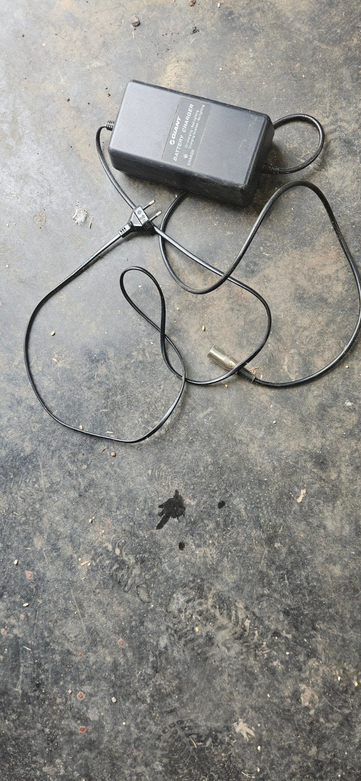 Oplader giant, Ophalen