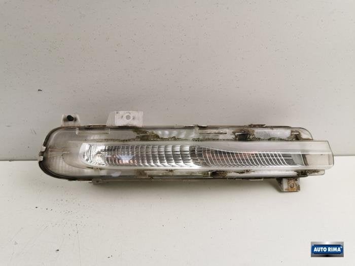 Veilleuse droite d'un Volvo V40, -, 3 mois de garantie, -, -