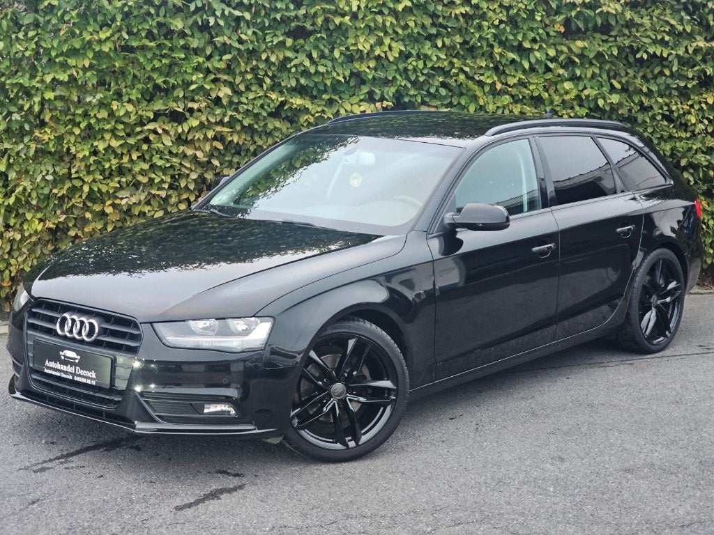 Audi a4 2L TDI BREAK | CAMERA | 19inch ZWARTE ALU VELGEN, Autos, 100 kW, Achat, Euro 6, Entreprise