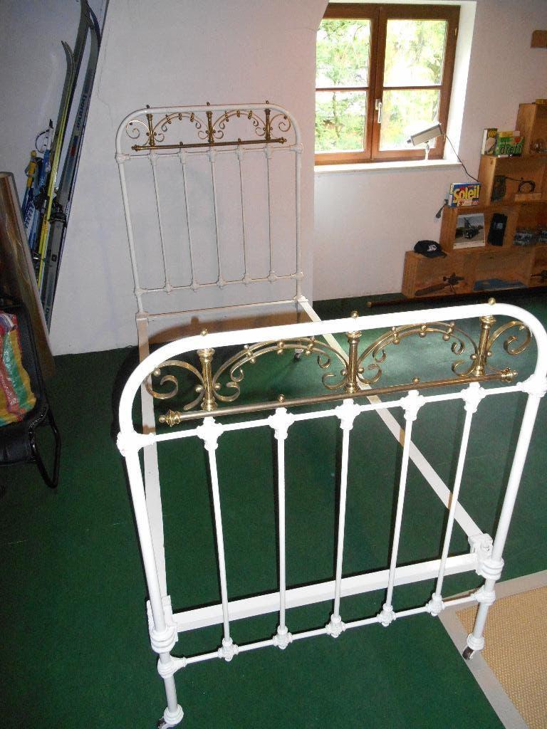 Antiek bed kasteel bed 0.90 m x 2.00 m, Antiek en Kunst, Ophalen