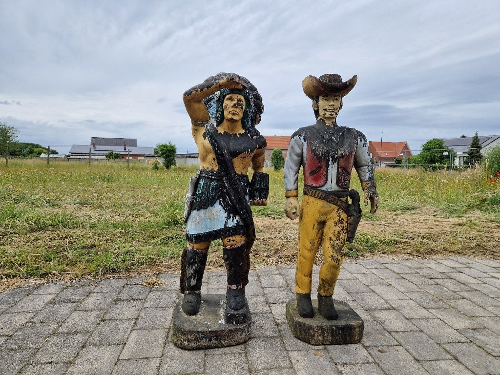 2 grote houten beelden - Cowboy en Indiaan, Ophalen, Beeld, Hout, Noord-Amerika