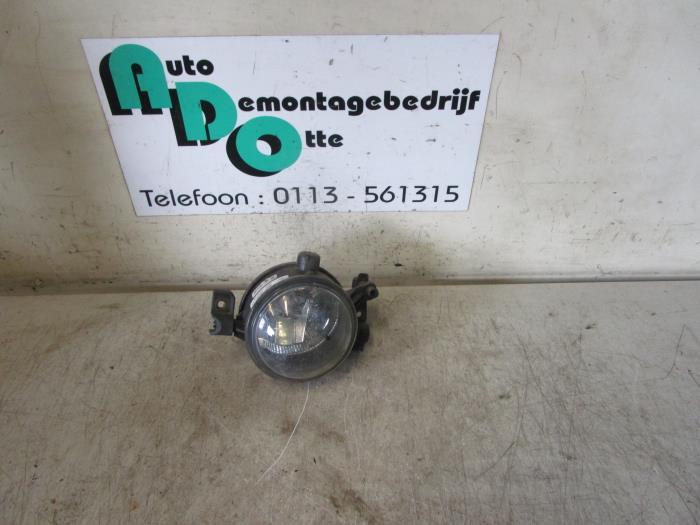 Feu antibrouillard avant droit d'un Ford C-Max (C-Max 04-), -, 3 mois de garantie, -, -