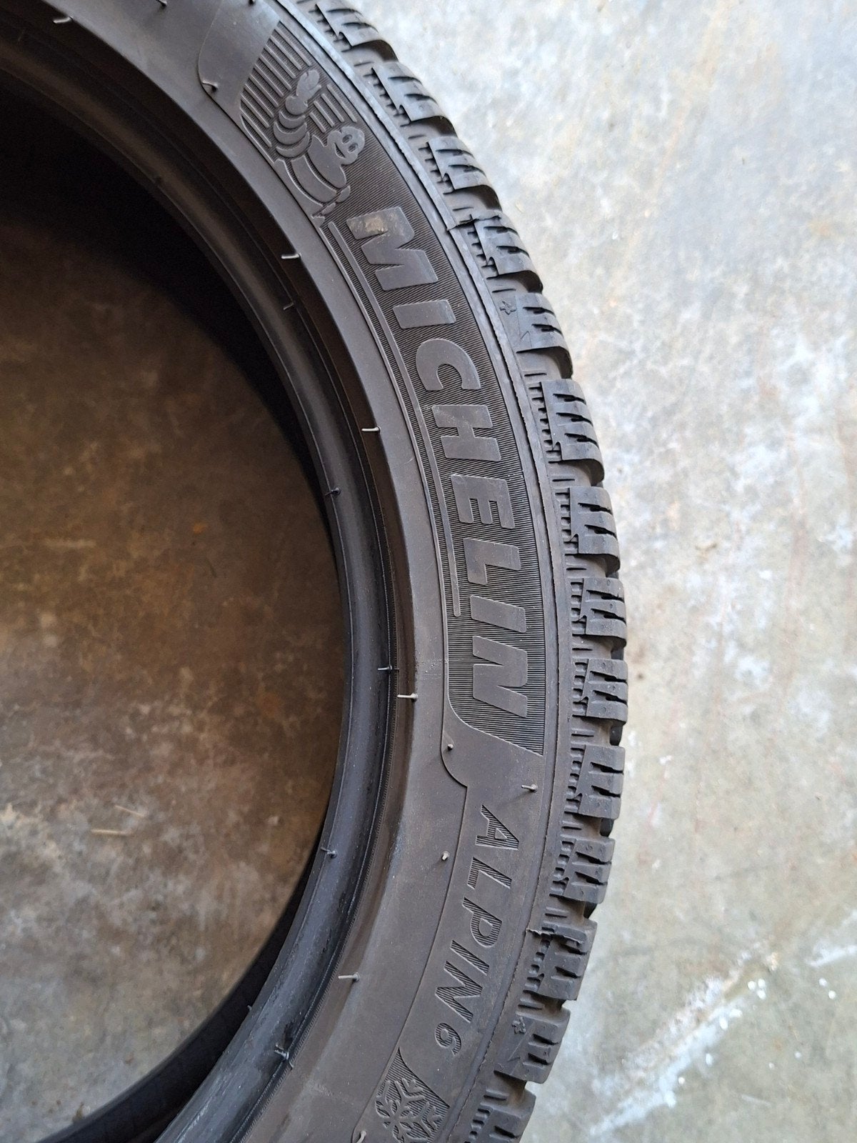 4 winterbanden "Michelin Alpin 6" - 225/45R17, Auto-onderdelen, Ophalen, Gebruikt, 17 inch, Winterbanden