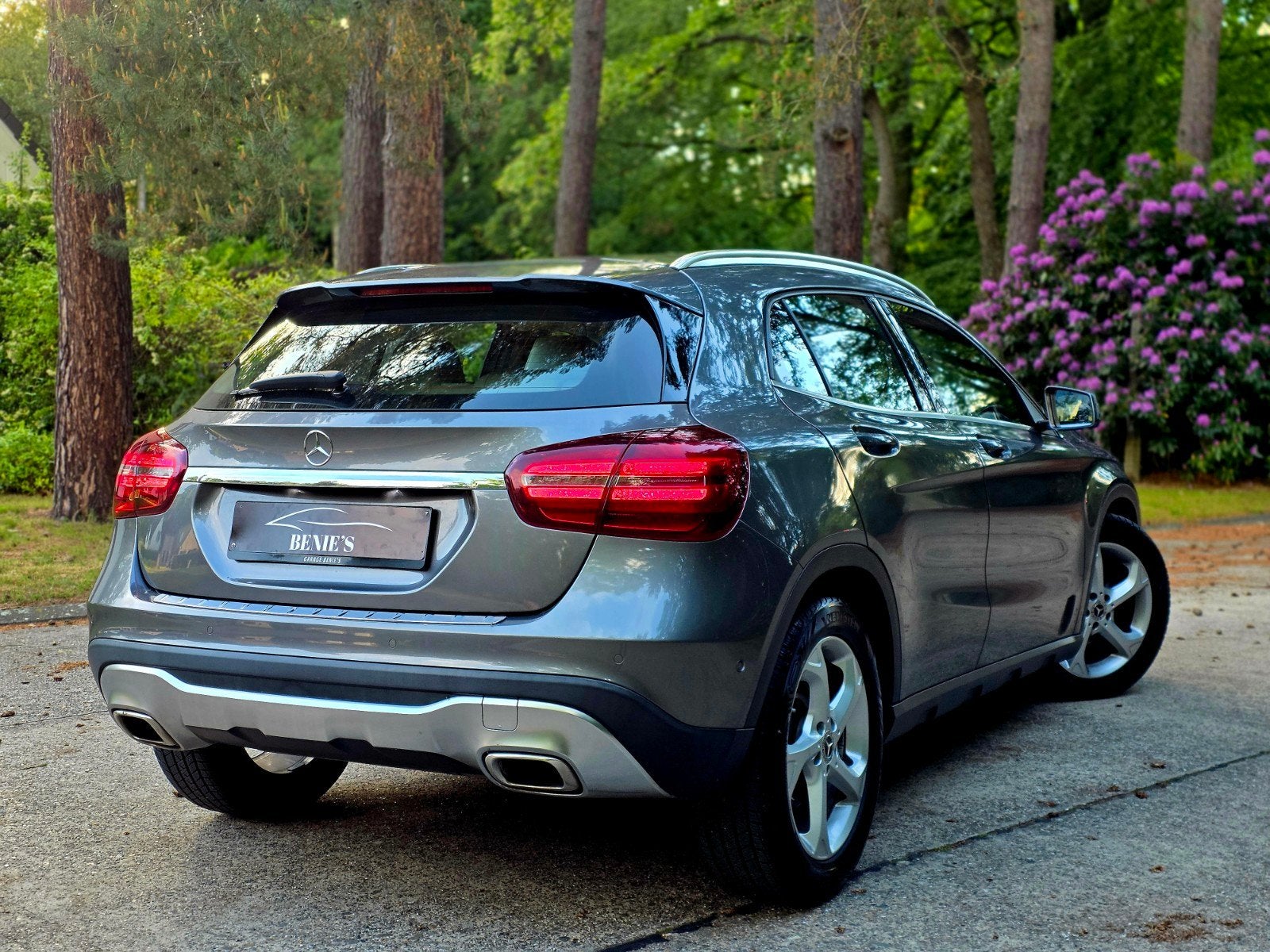 MERCEDES-BENZ GLA 180 - AUTOMATIQUE - 2018 - LIGNE URBAINE, 100 kW, Euro 6, Entreprise, Automatique