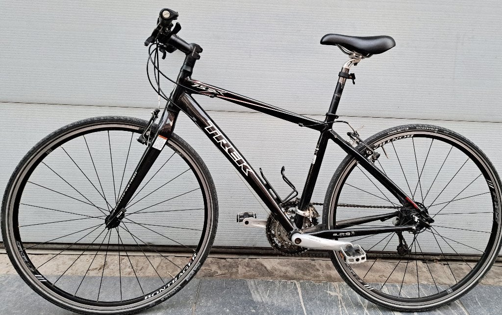 VTC TREK7.5 FX 28" DEORE LX état nickel 340€048981/3734, Autres marques, Vitesses, Frein sur jante, Comme neuf