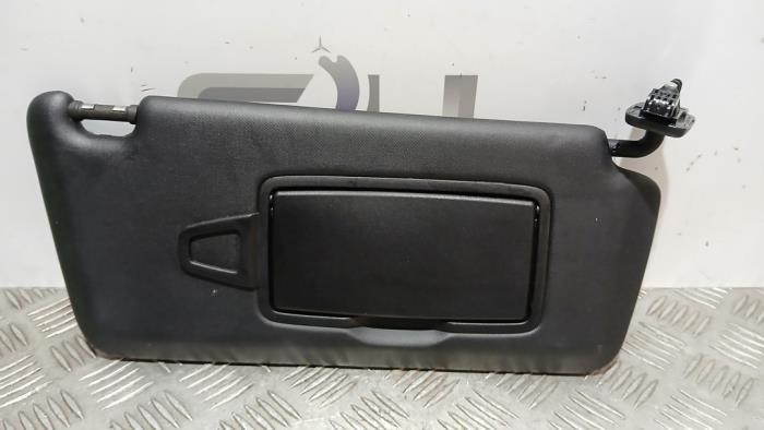Zonneklep van een Mercedes GLA, Auto-onderdelen, Interieur en Bekleding, Gebruikt, -, Ophalen of Verzenden, -