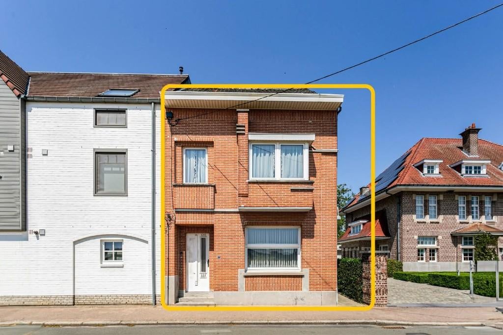 Karaktervolle Huis met enorm grote tuin, Immo, 1000 tot 1500 m², Vrijstaande woning, 3 kamers, Verkoop zonder makelaar