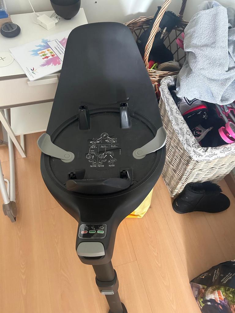 Base T isofix, Enlèvement, Comme neuf, Autres marques, Isofix