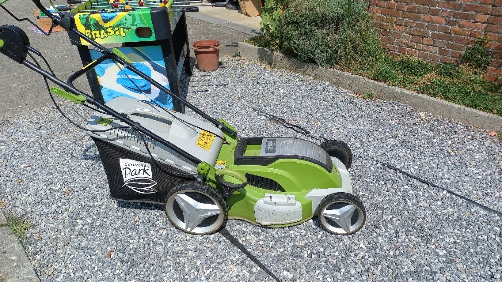 Grasmachine electrisch, Gebruikt, Elektrische grasmaaier, Opvangbak, Ophalen