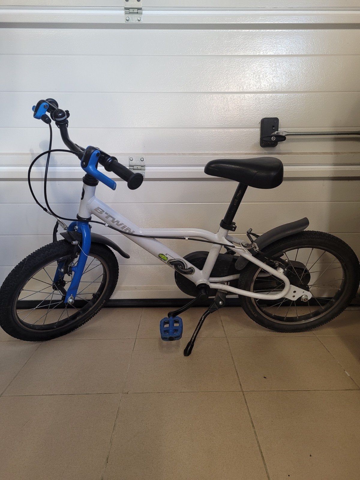 16ich btwin fietsje, Enlèvement, Comme neuf