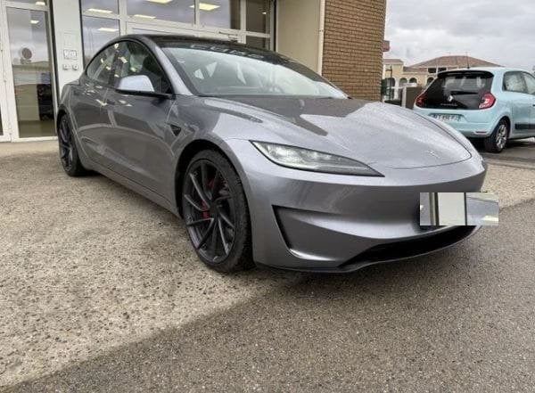 Tesla MODEL 3 PERFORMANCE DUAL MOTOR AWD, Achat, 4 portes, Entreprise, 338 kW