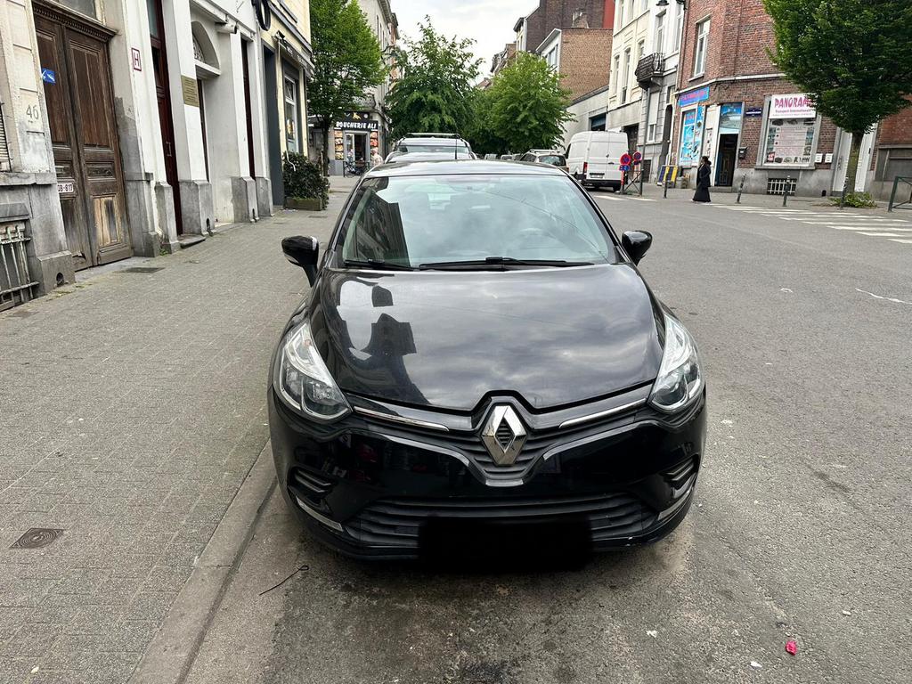 Clio 4 + 32 472 49 30 18, Autos, Renault, Achat, Particulier, Essence