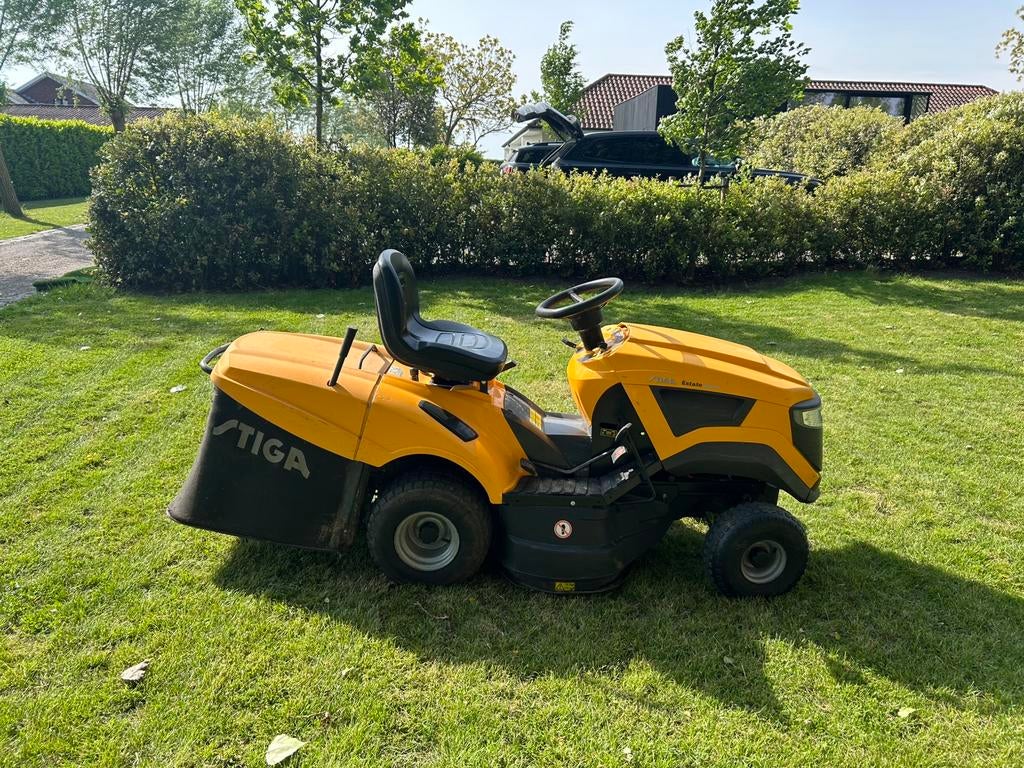 Zitmaaier Stiga Estate 4092H, Ophalen, Gebruikt, Opvangbak