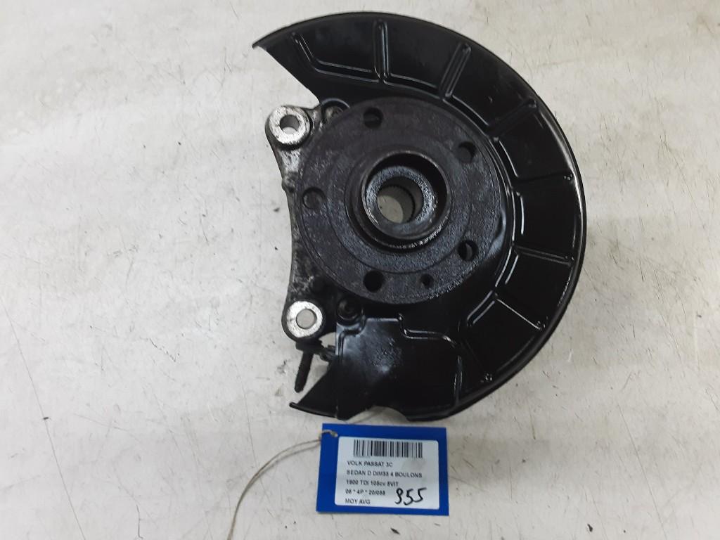 MOYEU DE ROUE AVANT GAUCHE Volkswagen Passat (3C2), Utilisé, Volkswagen