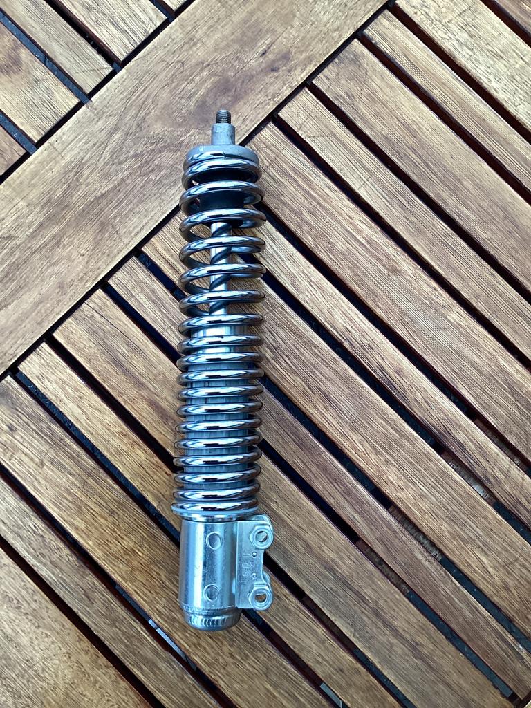 Voorveer schokdemper in Chroom voor Vespa GTS, GT, GTV, Fietsen en Brommers, Ophalen of Verzenden, Nieuw, Vespa