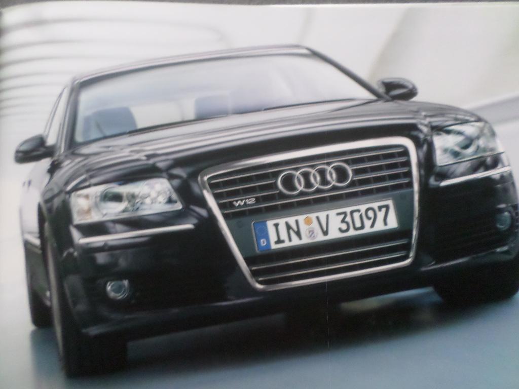 Audi A8 W12 12-2003 Boek, Ophalen of Verzenden, Audi