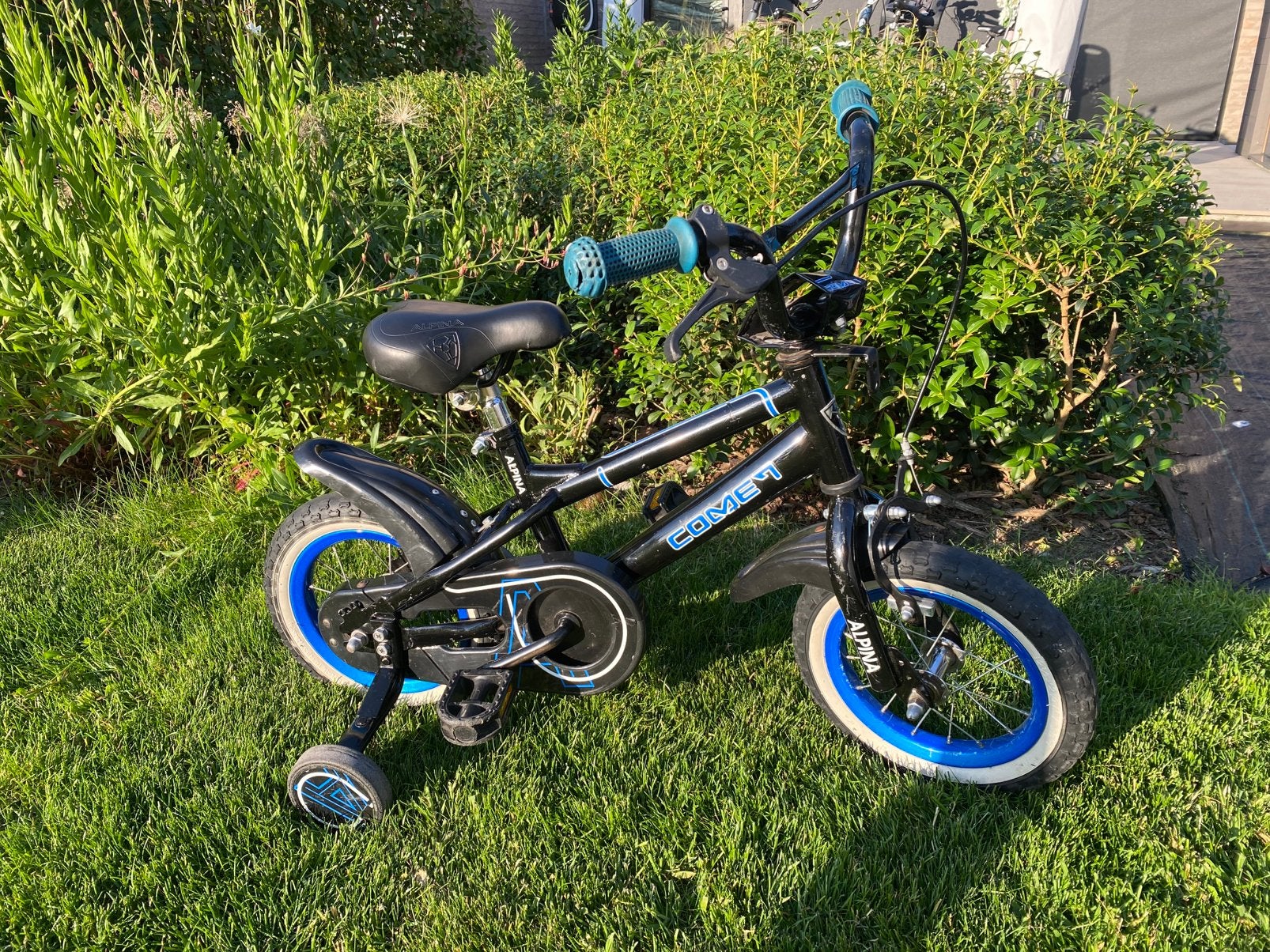 12 inch jongensfiets, Fietsen en Brommers, Ophalen, Terugtraprem, Gebruikt, 14 inch of minder