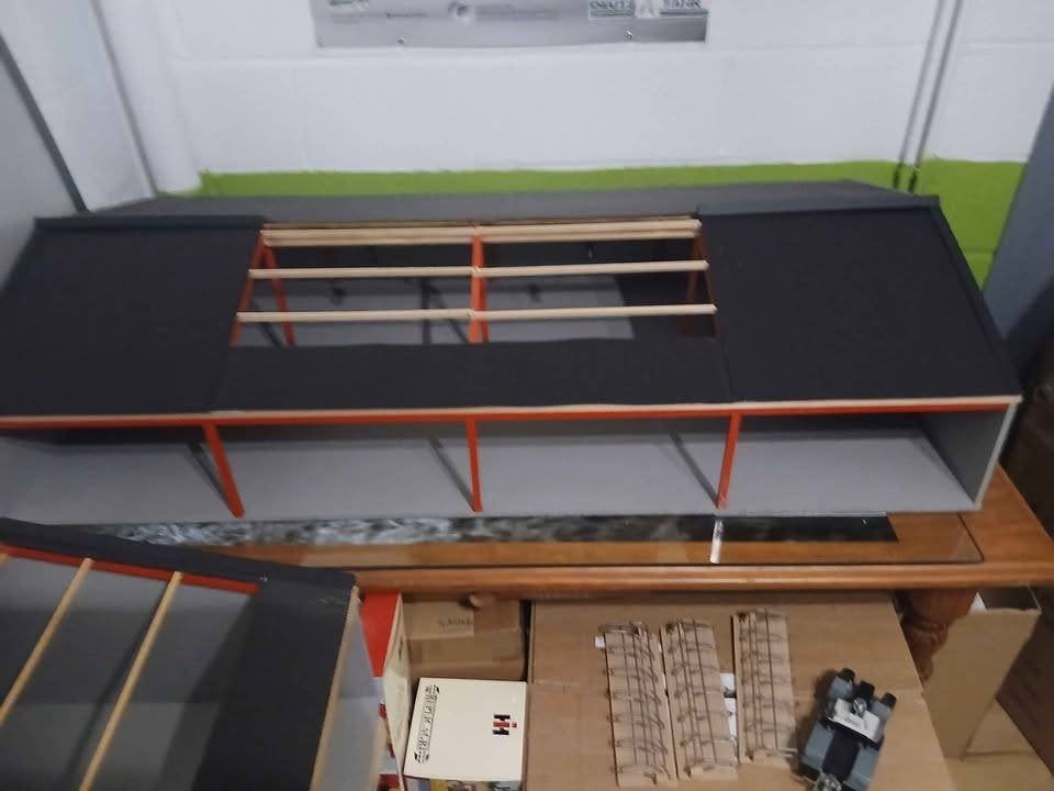 Opslaghal 1/32, Ophalen, Nieuw