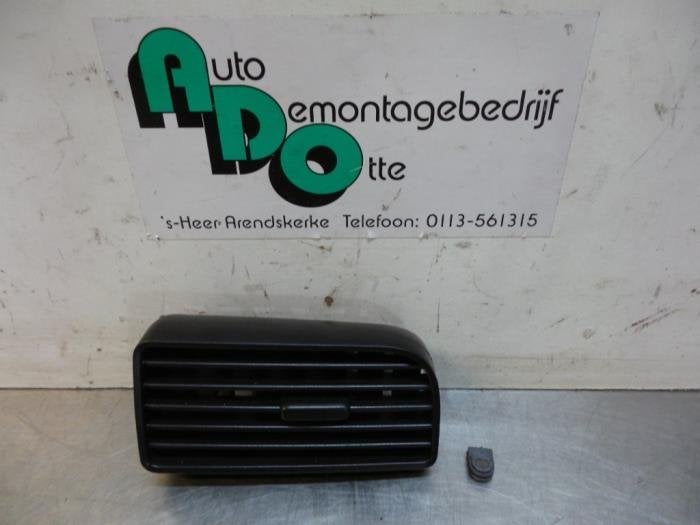Grille aération tableau de bord d'un Fiat Doblo (Doblo 10-), -, Utilisé, Fiat, -