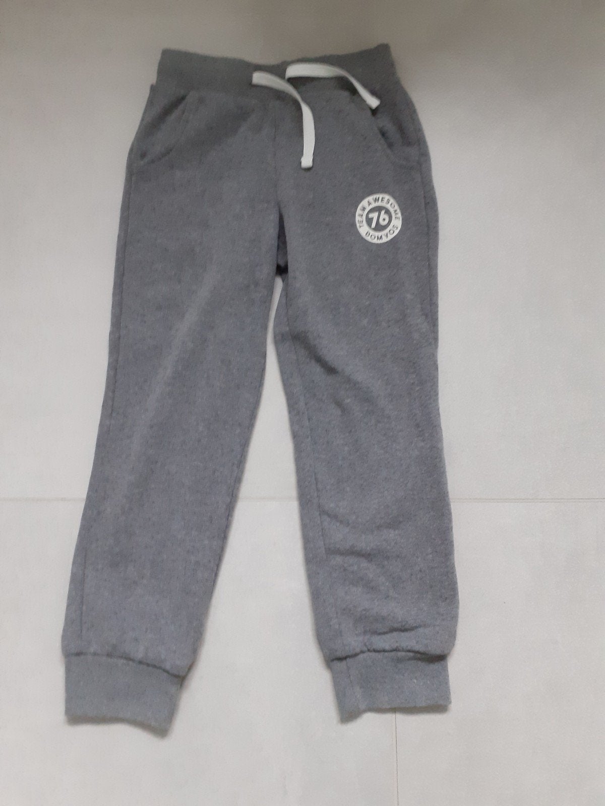 joggingbroek 104, Kinderen en Baby's, Ophalen of Verzenden, Zo goed als nieuw, Name-It, Broek