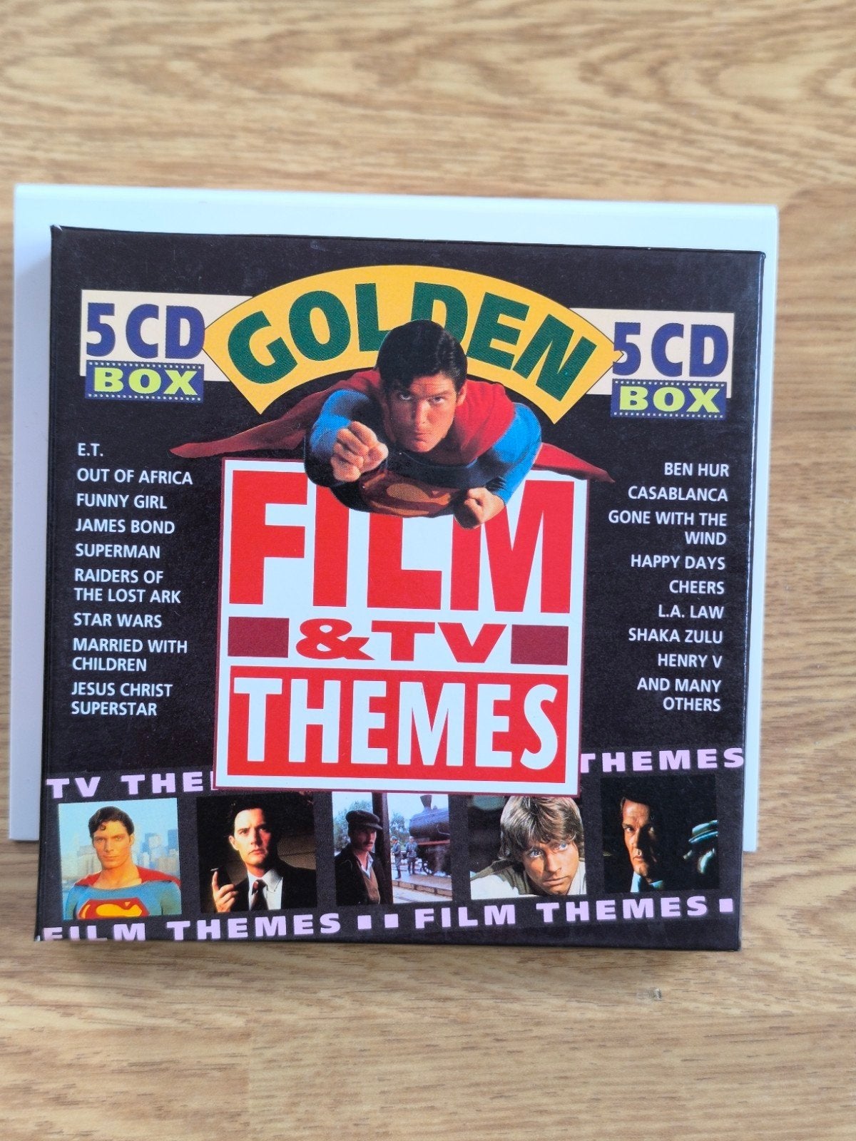 Film & TV themes 5 cd box - golden 5 cd box film& tv themes., CD & DVD, CD | Compilations, Enlèvement ou Envoi